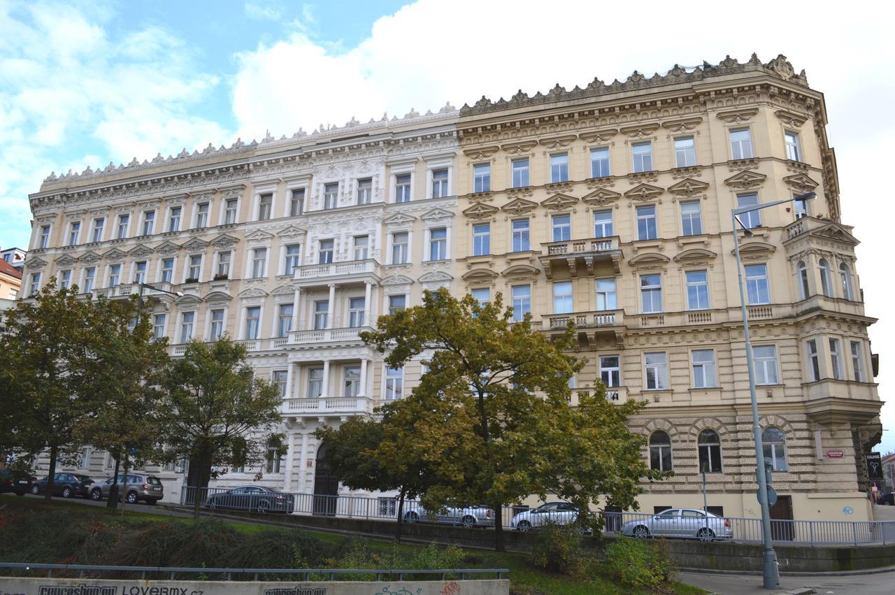 Valentina Apartments Прага Екстер'єр фото